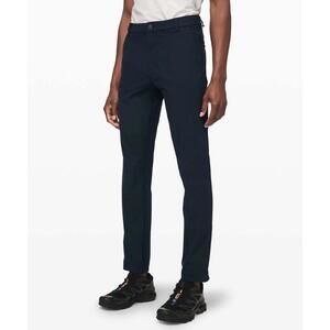 Lululemon Men's Navy Classic Commission Pant - Size 32X30